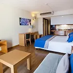 阿尔托丽都酒店 酒店 4*
